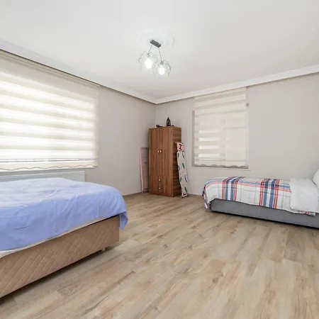 Apartment Fresh In Authentic Neighborhood Bursa