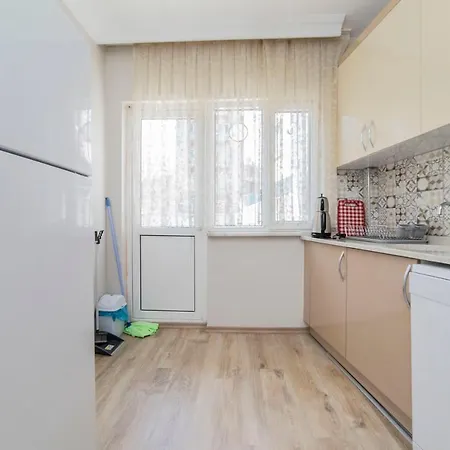 Apartment Fresh In Authentic Neighborhood Bursa